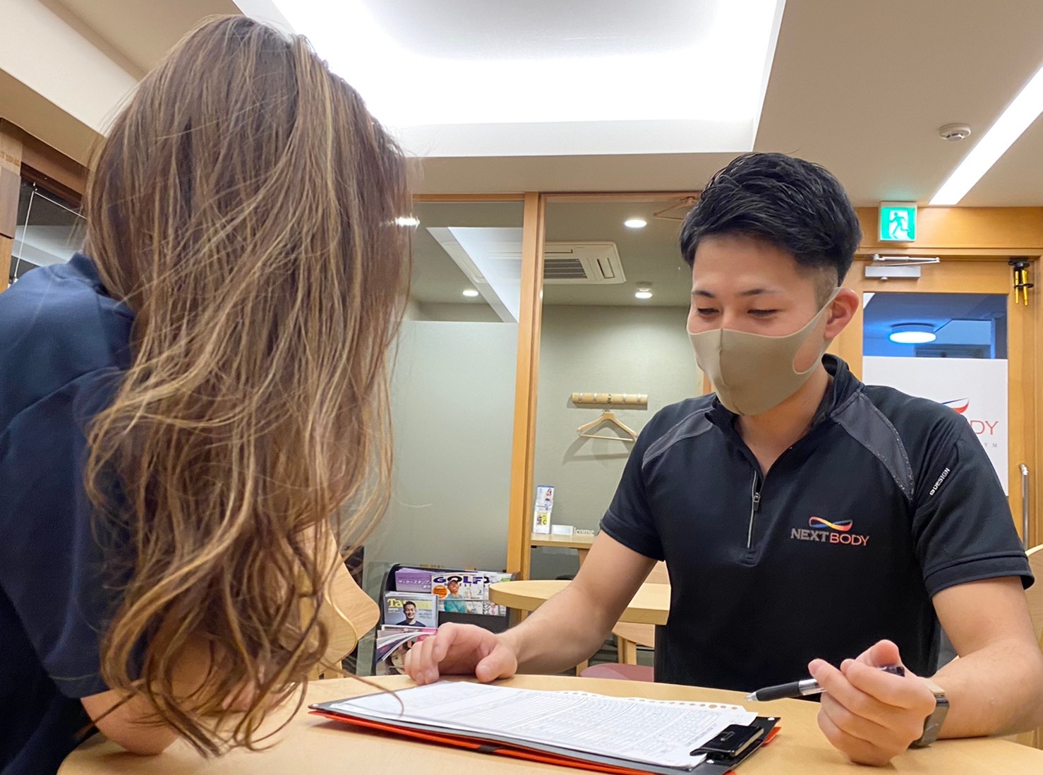 353DB079-3571-43DF-883F-AF1D83B2DB3B