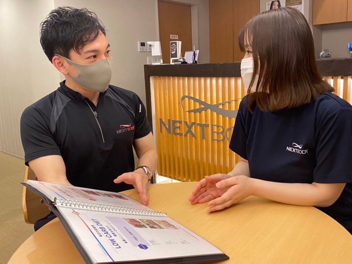 C64600F9-0DFB-4FB3-BDB1-6C0CE027C39A