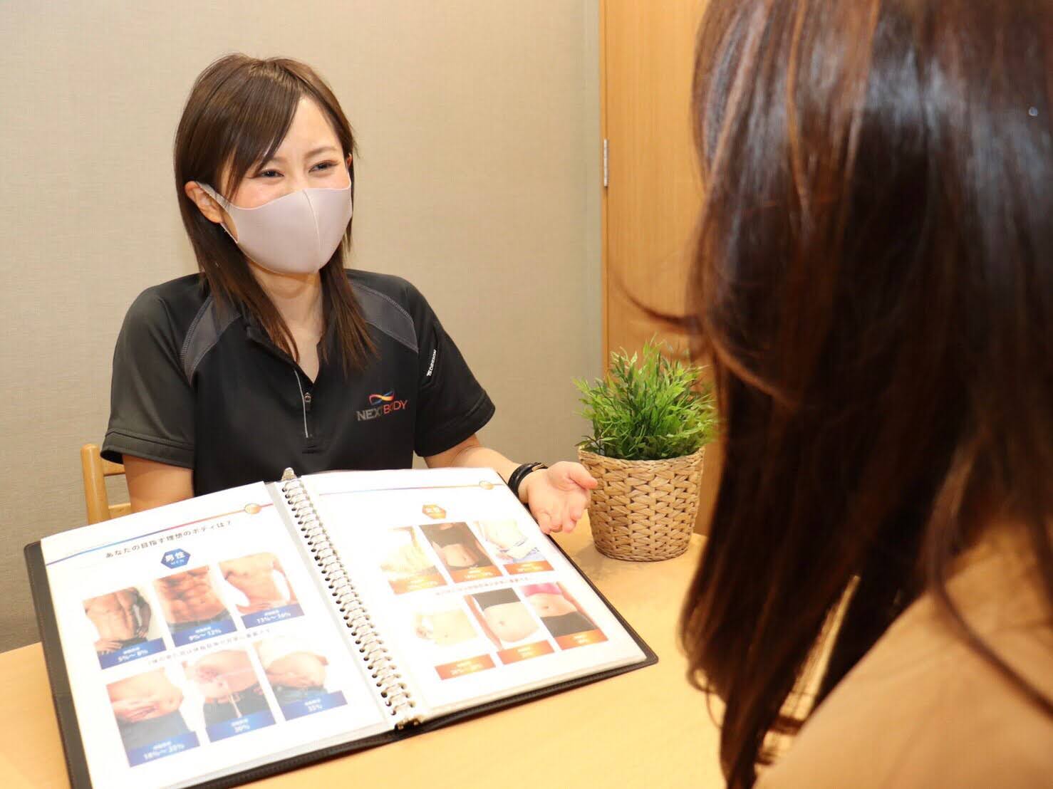 8A5E0F10-0649-49E7-84A1-8CA81FB62CD6