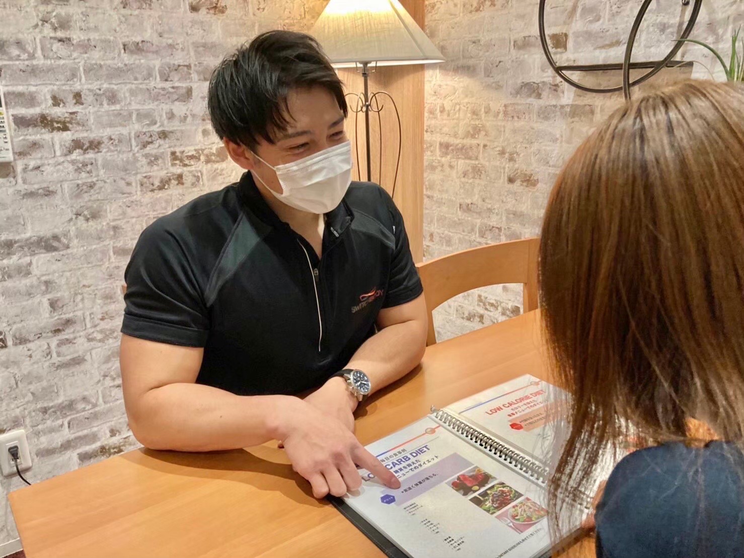 534D975E-423B-4C8C-A670-DFC356307738