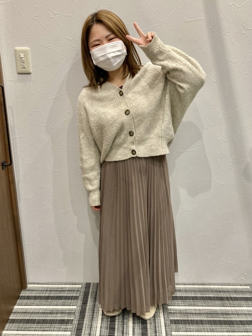 9BDA951E-9BBC-44FA-B40F-2DF3007D6066