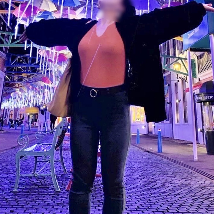 34B24FF8-0DF4-4545-8E1A-235D6EA4E79E