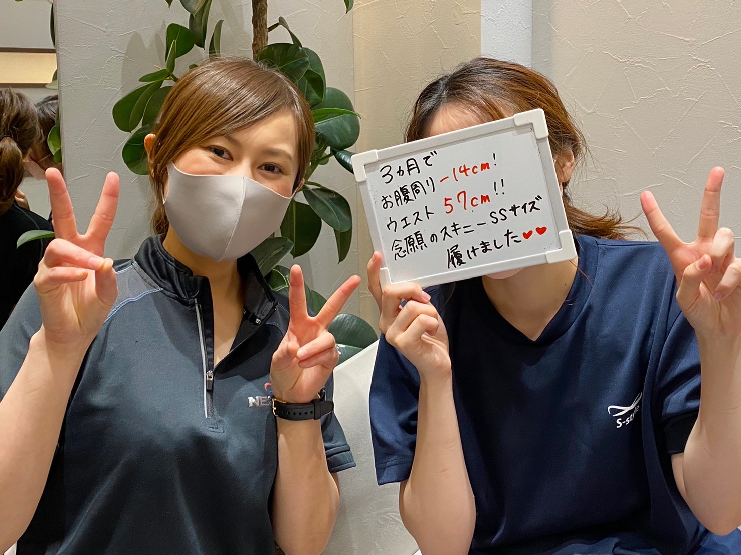 15E8B940-B97D-4BF1-B111-877205AD7632