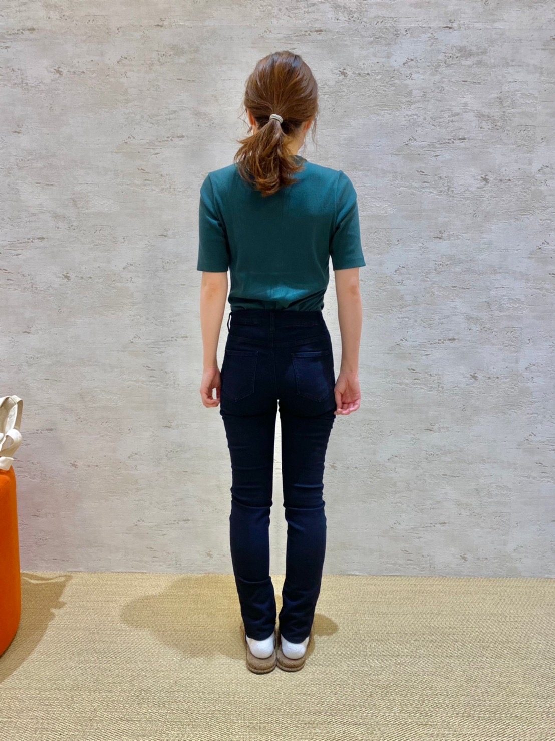 5BD9F70B-D966-41E9-8B58-983A455EFC60