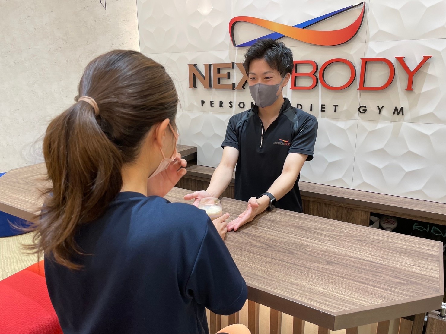 DD813CD0-BF17-49AB-8E0A-4FAC9AC5AEAA