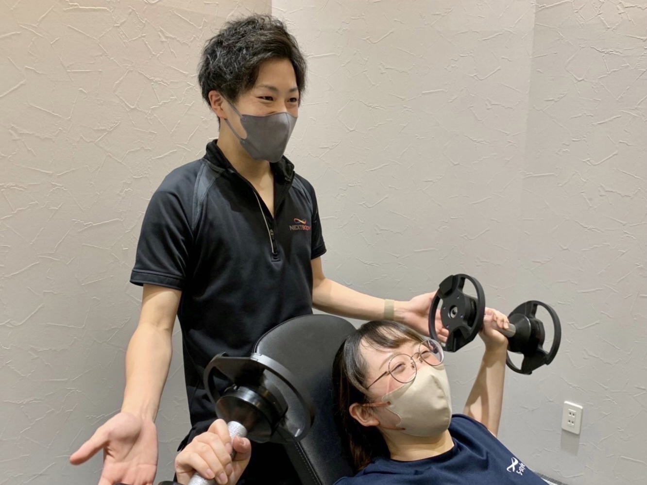 1D432CB5-6BFC-4B3B-8654-BDBDF89A521E