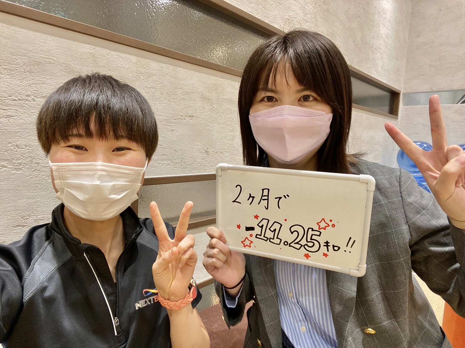 D6A370A3-84E2-4FD7-84D5-66F8090E78AA