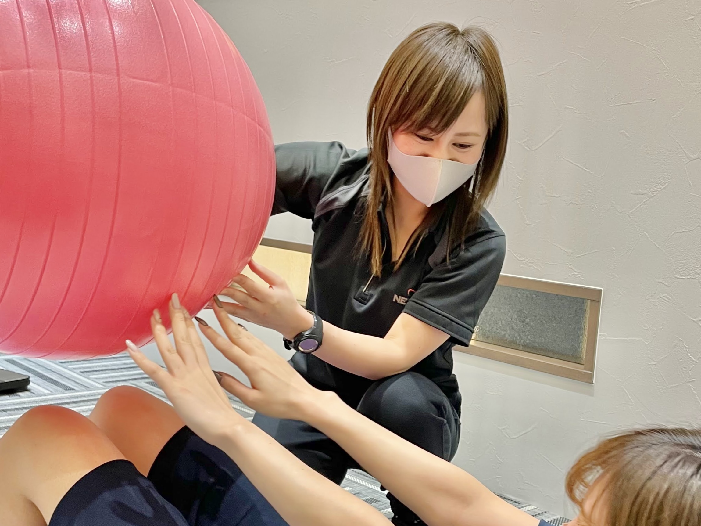 E8D40E11-E180-4084-BDEB-F2E4F6E28172