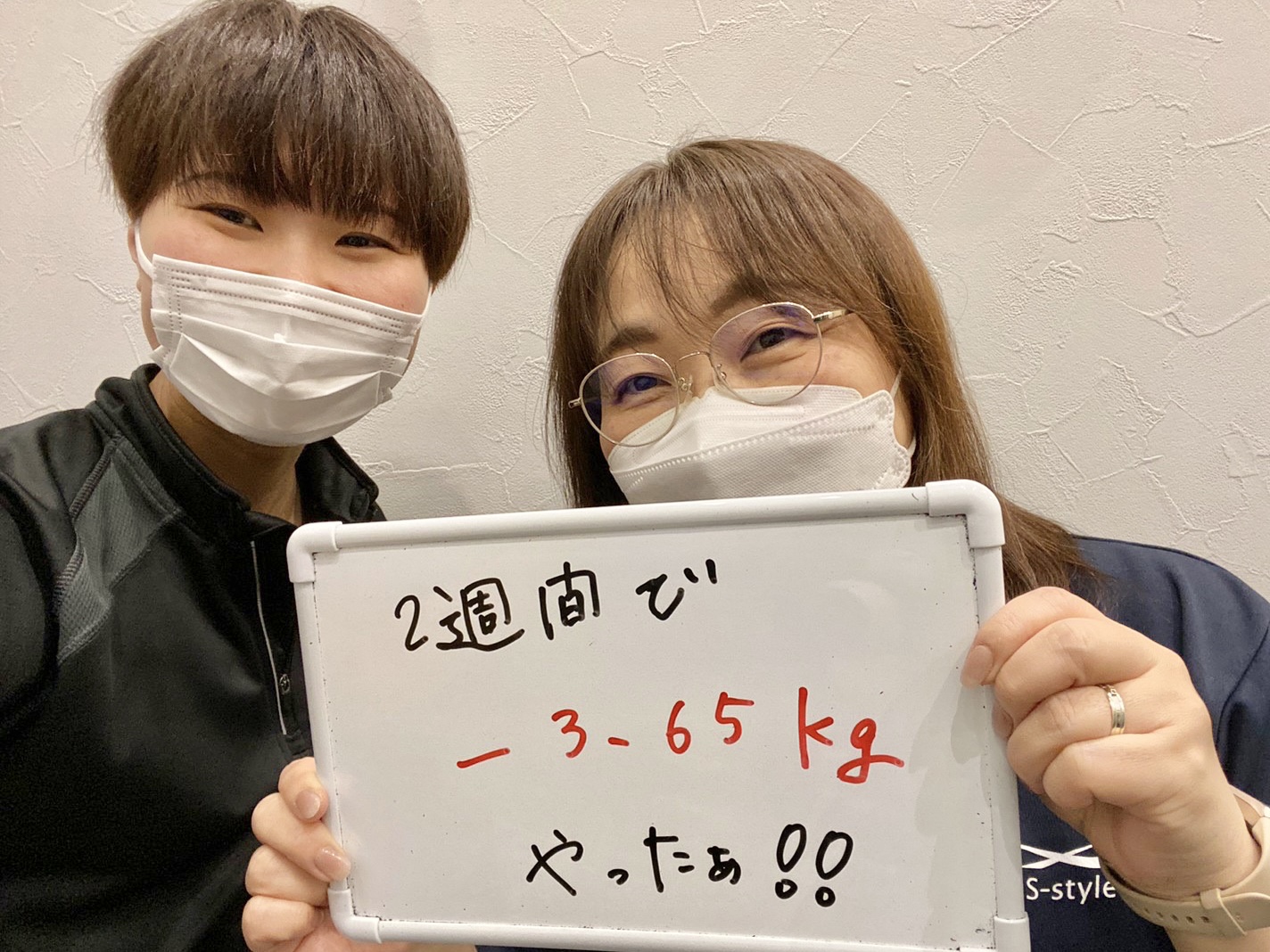 941341F6-7BC7-453E-AEB0-5FD7D2227C3D