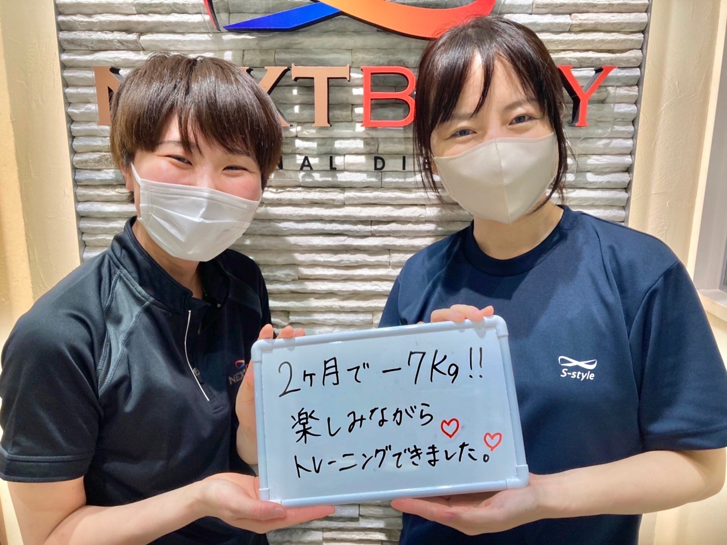 F0059D3A-B5EB-4ED9-A0C1-B4D5A920B1B9